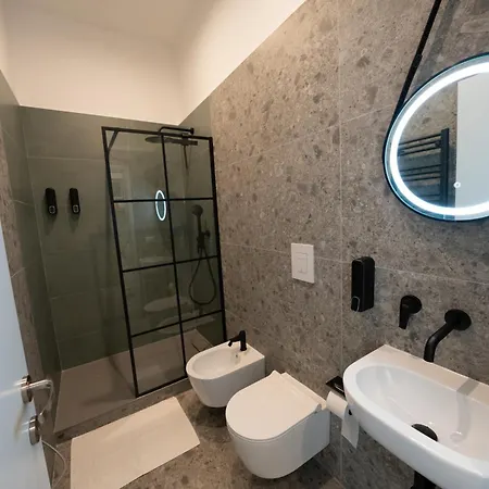 شقة Dimora Porcelli *